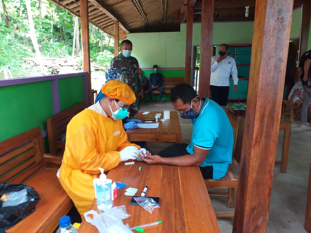 Upaya Pencegahan COVID-19: Rapid Tes kepada Pengelola Obwis Gunung Kuniran